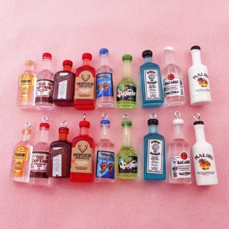 Gaming Accessories Gifts - 11pcs Mini Simulation Resin 3D Pendant